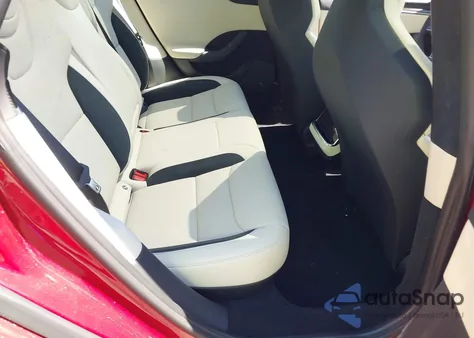 2025 Tesla Model S Plaid z USA, uszkodzony, nr VIN 5YJSA1E67SF549336